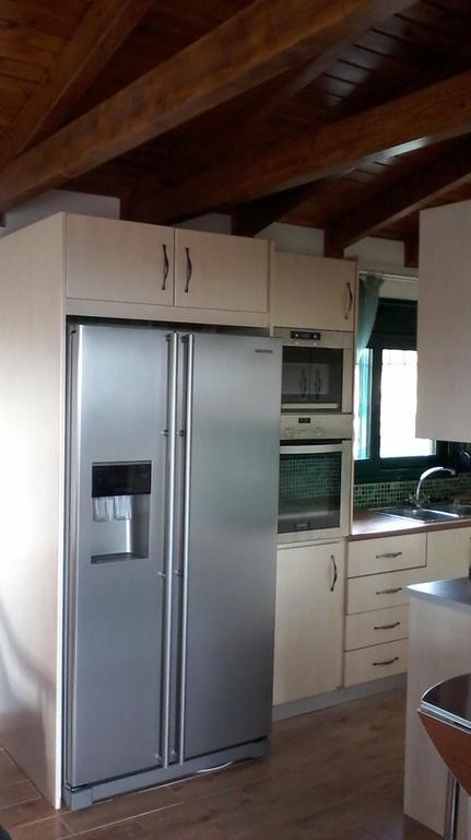 Artemis Sunrise Apartment Bagian luar foto