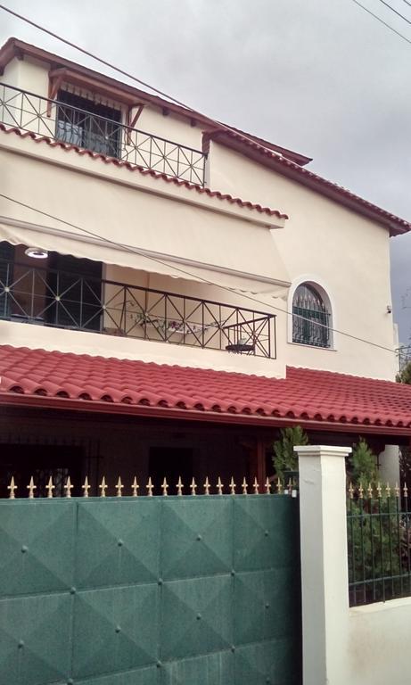 Artemis Sunrise Apartment Bagian luar foto
