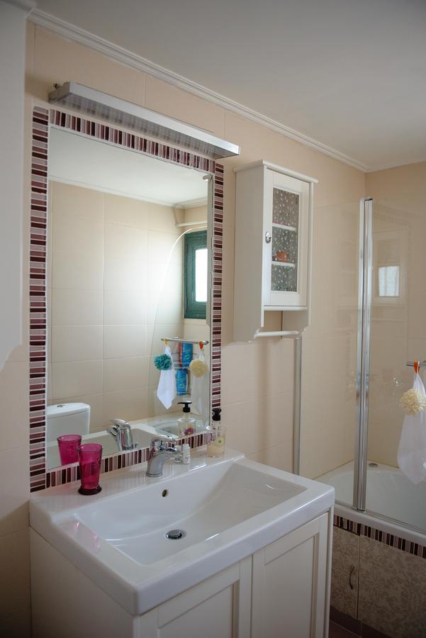 Artemis Sunrise Apartment Bagian luar foto