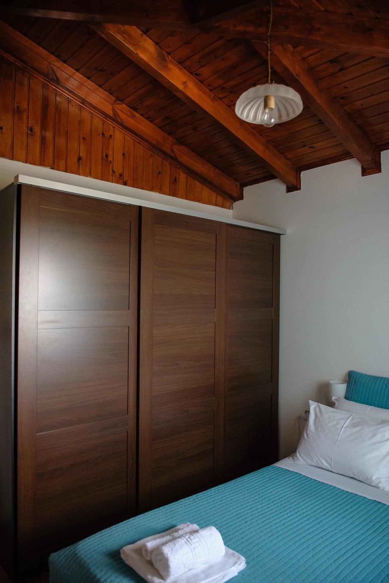 Artemis Sunrise Apartment Bagian luar foto