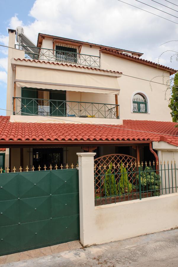 Artemis Sunrise Apartment Bagian luar foto